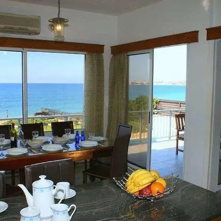Blue Coral Hotel 3*