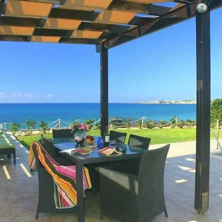Hotel Blue Coral