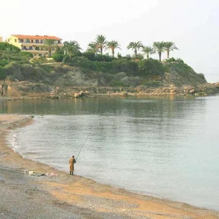 Hotel Blue Coral