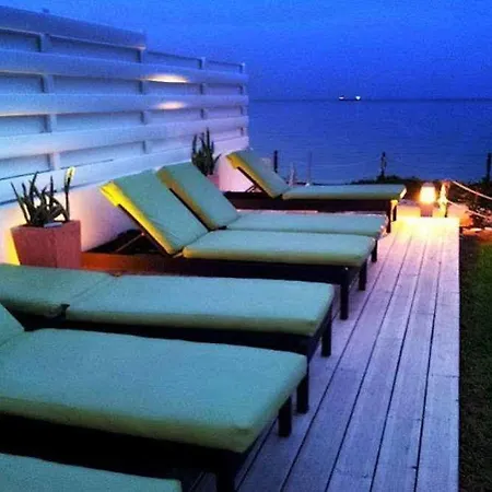 Hotel Blue Coral