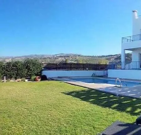 Blue Coral Hotel 3*